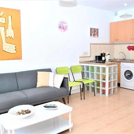 Apartment Small Building With 2 *