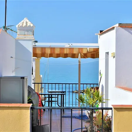 Small Building With 2 Apartment Malaga