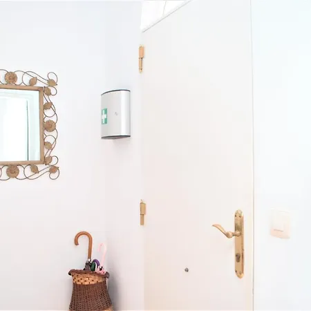 Small Building With 2 Apartment Malaga